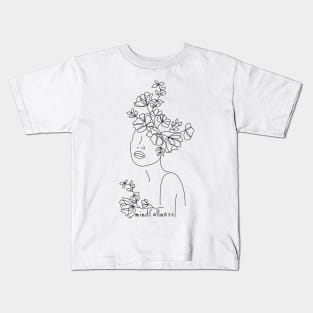 Frau mit Blumen im Haar, Minimalistisch, Line-Art Kids T-Shirt